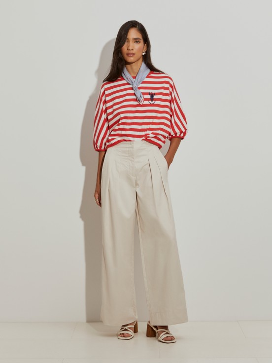 Pantaln ancho con pliegues
