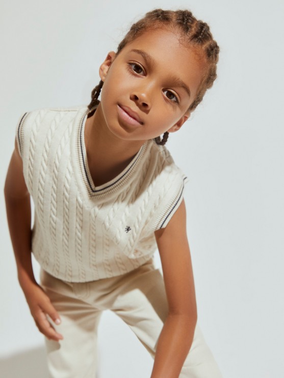 Knitted vest