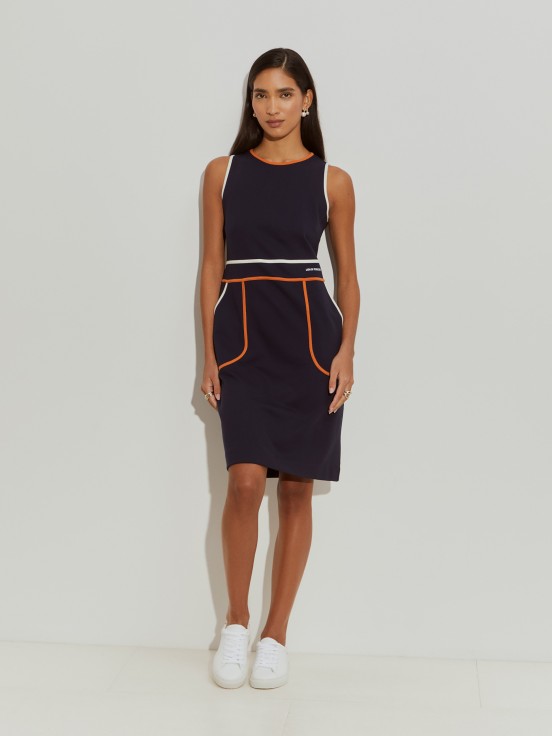 Vestido curto de malha