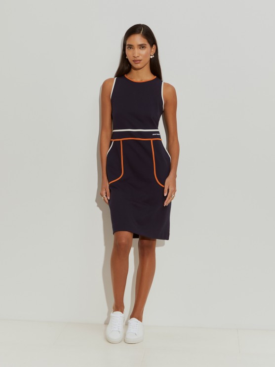 Short knitted dress