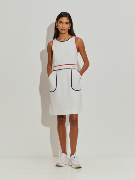 Vestido curto de malha
