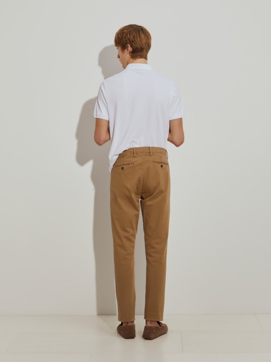 Pantaln chino regular fit