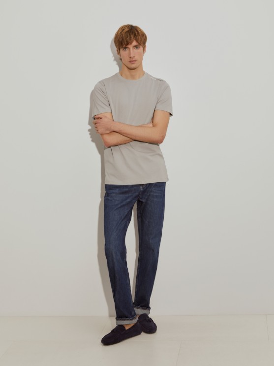 Basic cotton t-shirt