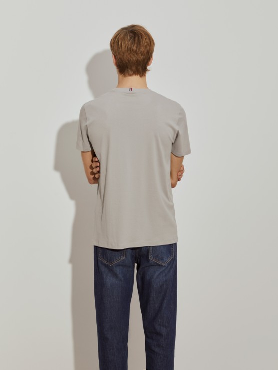 Basic cotton t-shirt
