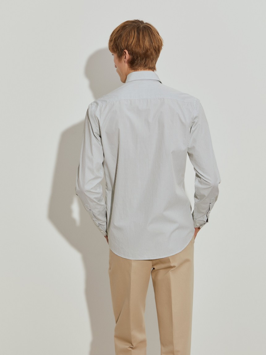 Camisa slim fit quadrados