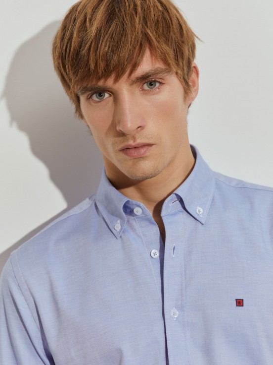 Camisa oxford slim fit
