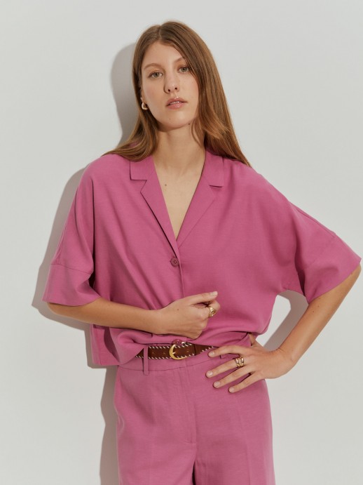 Camisa curta em tencel e linho
