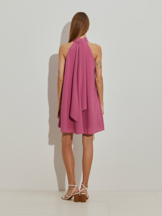Vestido corto fluido