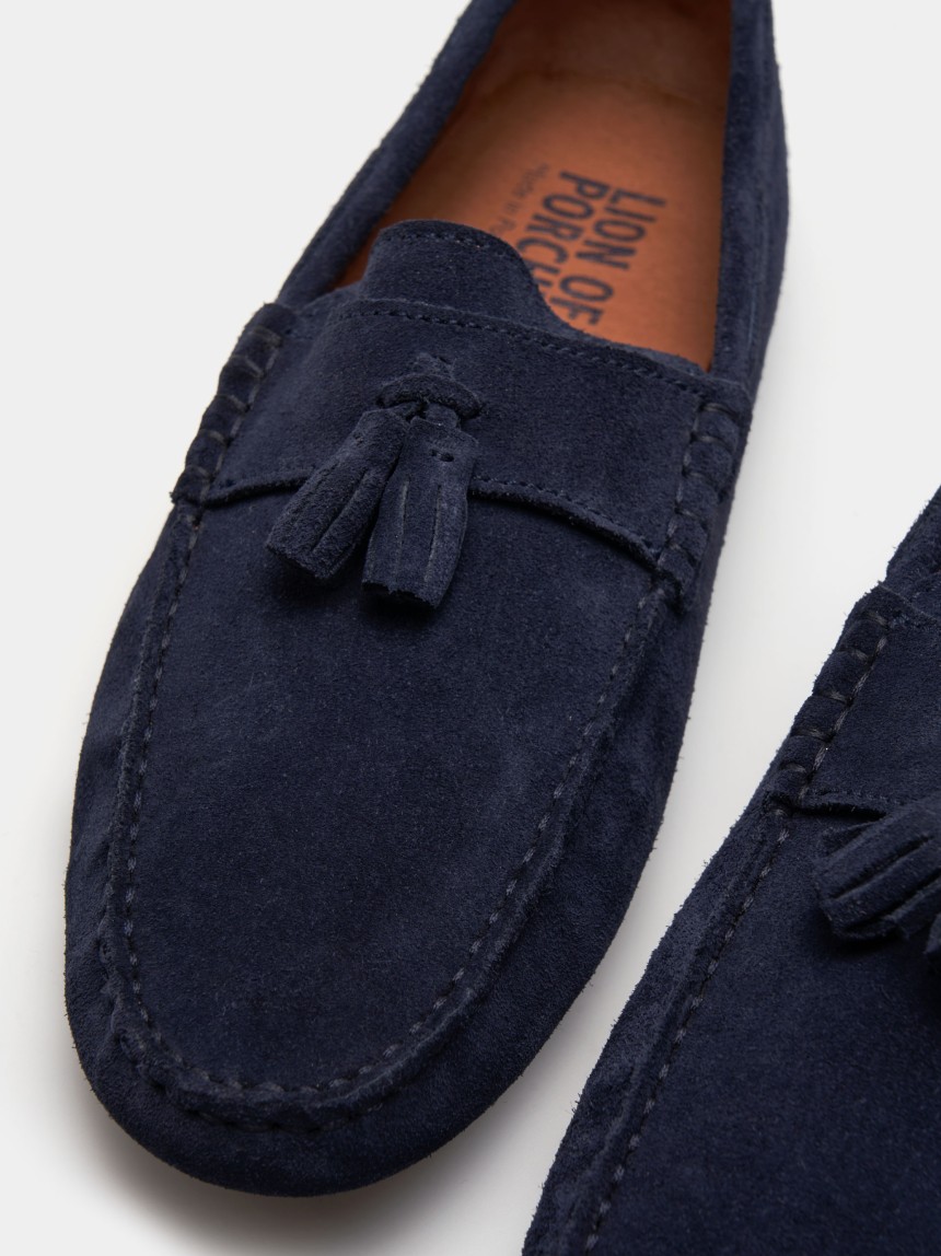 Loafers unissexo em camur�a