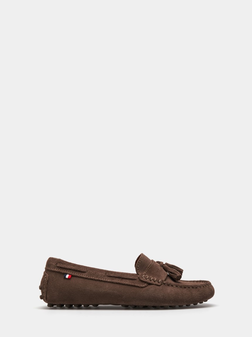 Loafers unissexo em camur�a