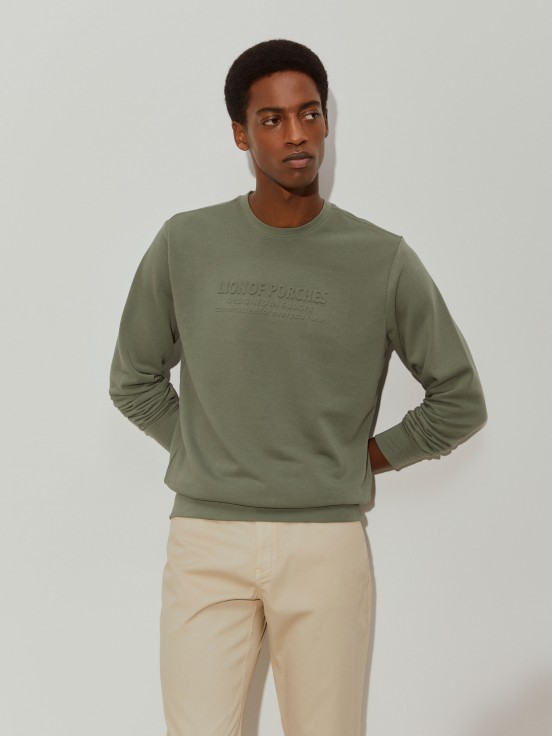 Sweater com logotipo