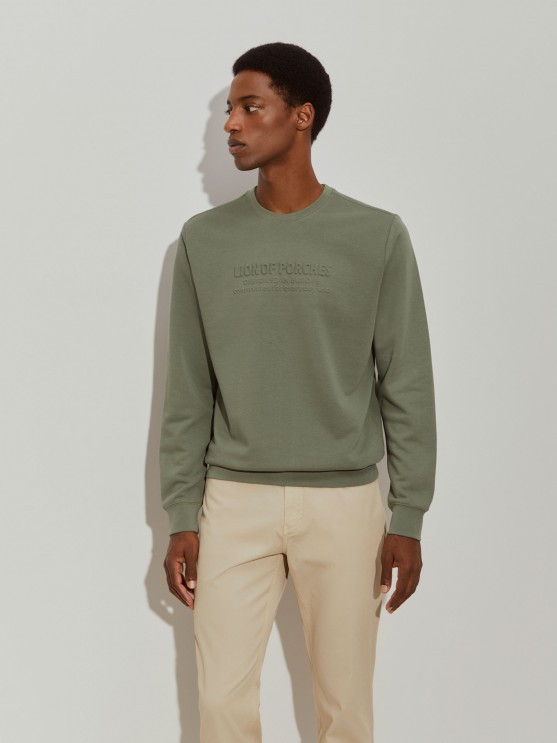 Logo sweater
