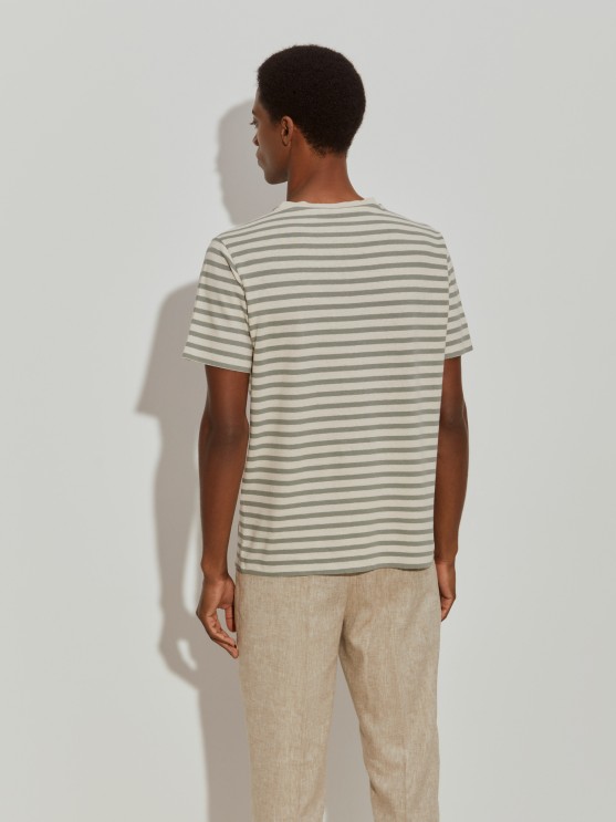 T-shirt s riscas em algodo e linho