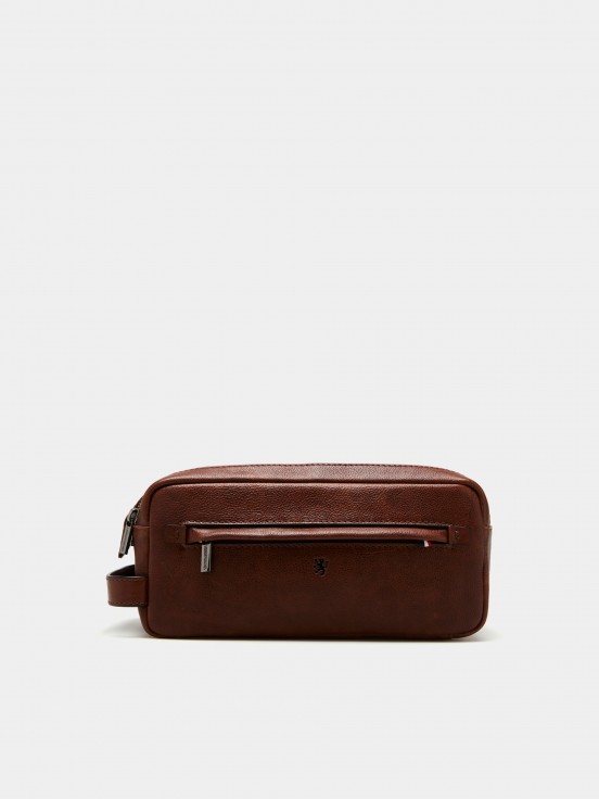 Rectangular leather toiletry bag