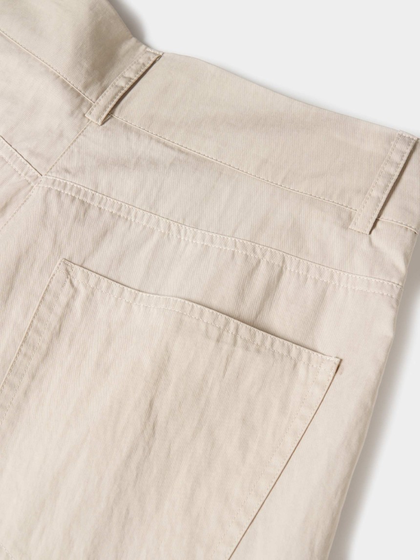 Wide leg pants