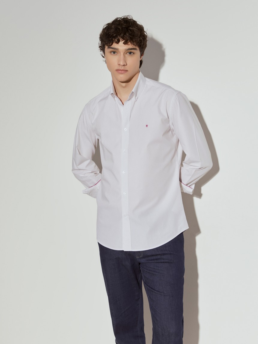 Camisa slim fit quadrados