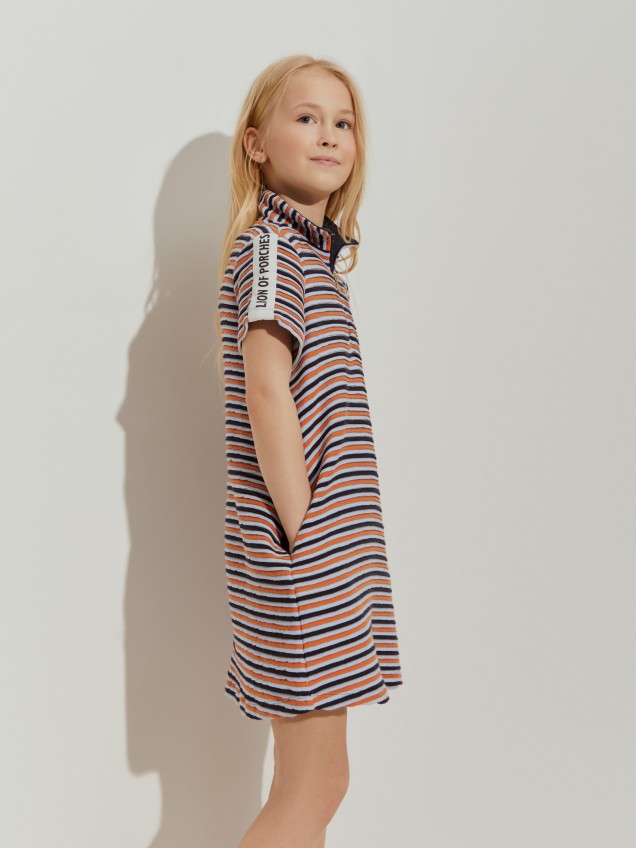 Vestido malha �s riscas
