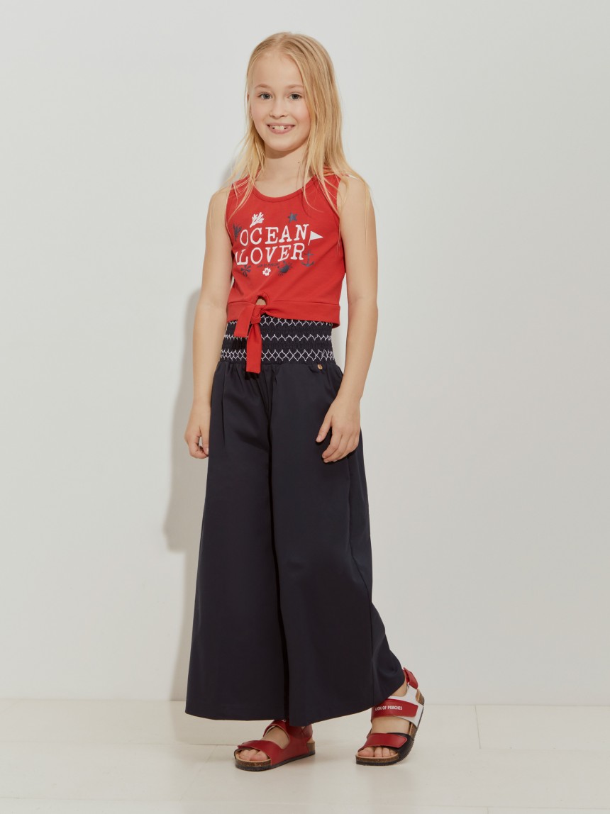 Sleeveless top with message