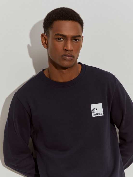 Sweater bsica de algodo