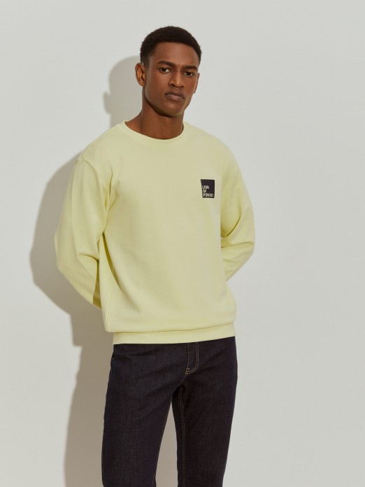 Sweater bsica de algodo