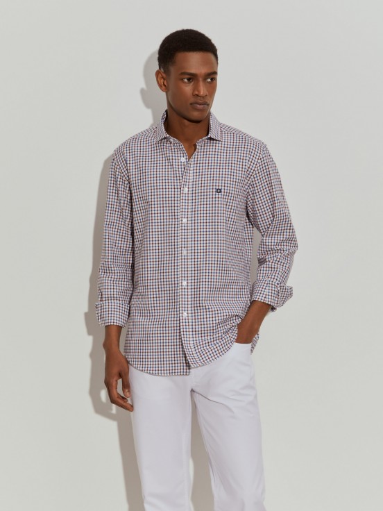 Camisa slim fit quadrados