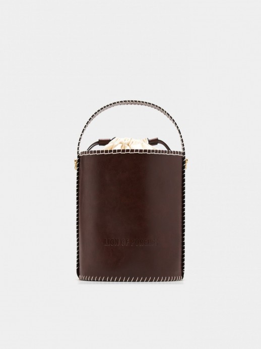 Circular bucket bag