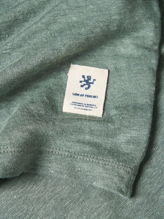 100% linen t-shirt