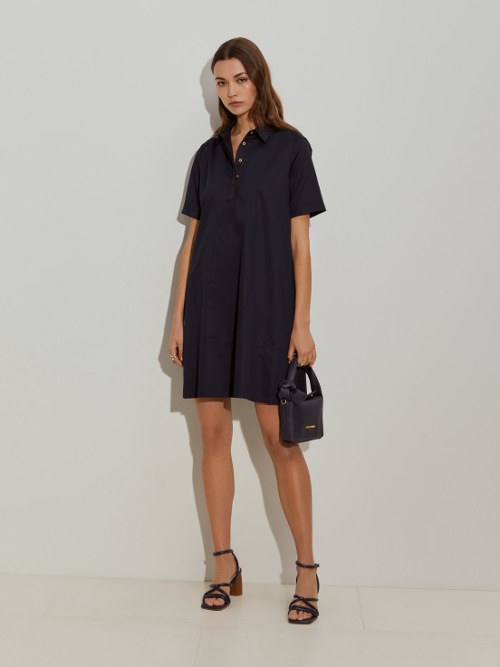 Vestido midi de manga corta
