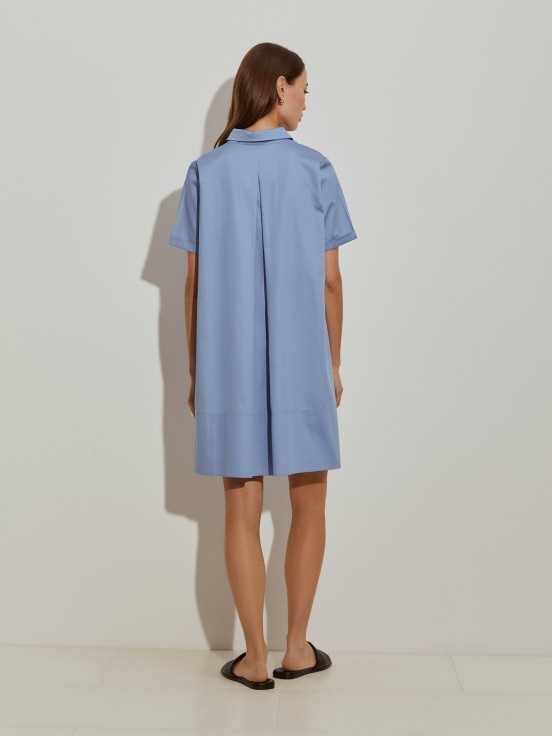 Vestido midi de manga corta