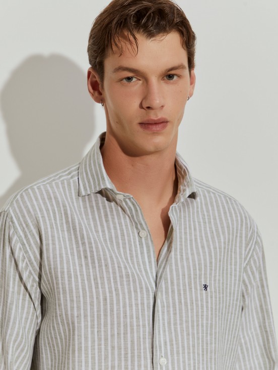 Camisa de lino a rayas