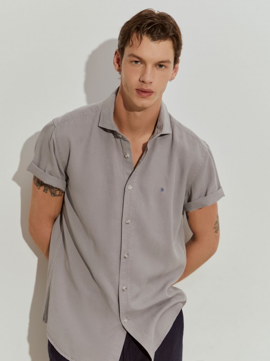 Camisa slim fit de manga corta en lyocell y lino LP005625_910