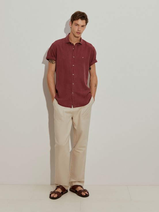 Camisa slim fit manga curta