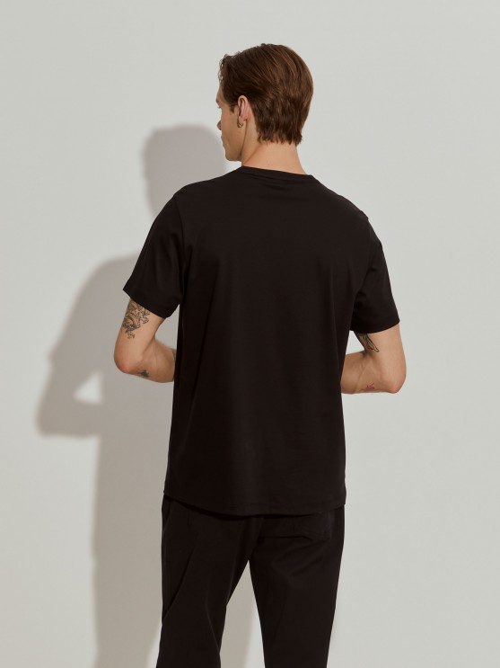 Basic cotton t-shirt