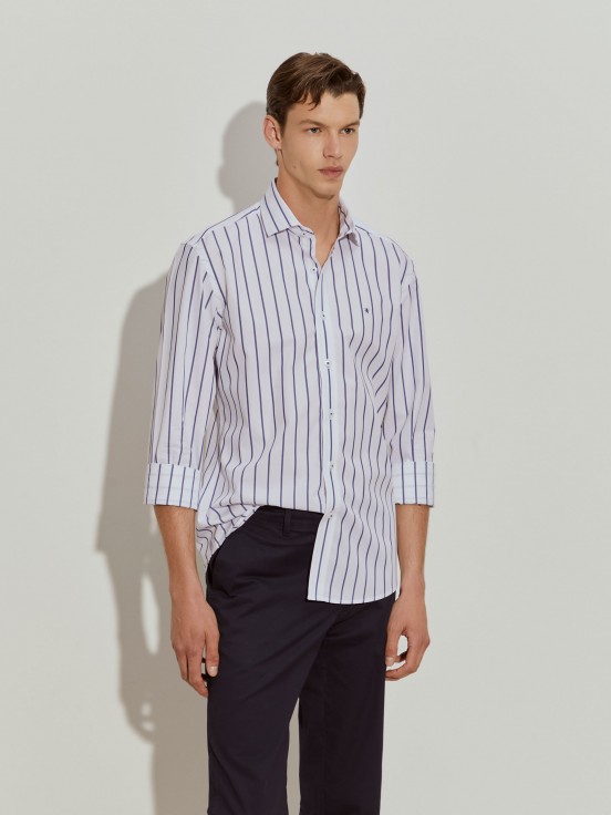 Camisa slim fit s riscas