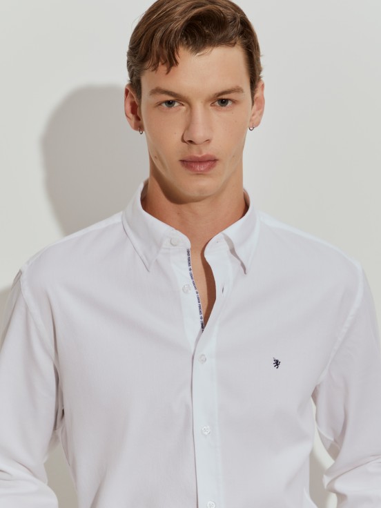 Camisa ajustada