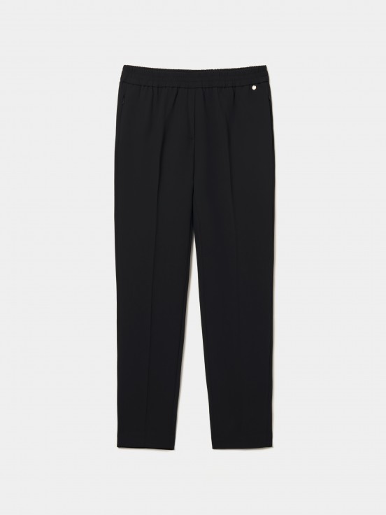Pantaln fluido con pinzas