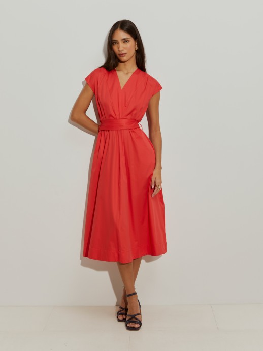 Vestido midi com cinto