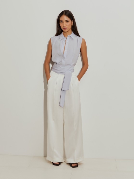 Sleeveless lyocell blouse