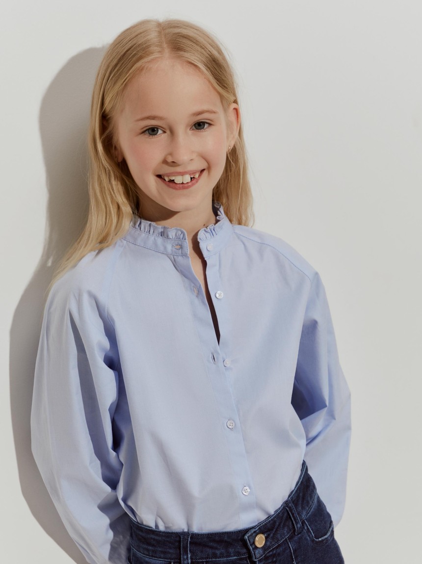 Blusa com folhos