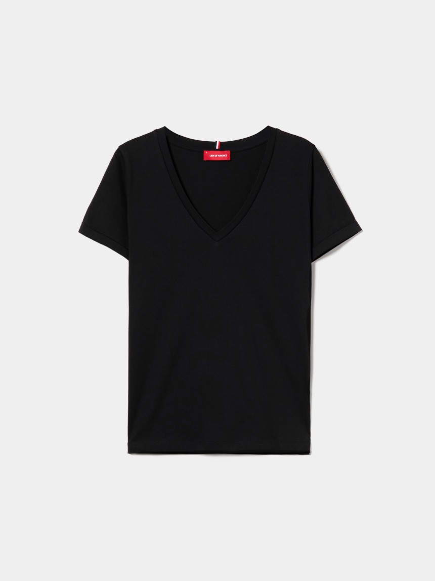 T-shirt decote em V