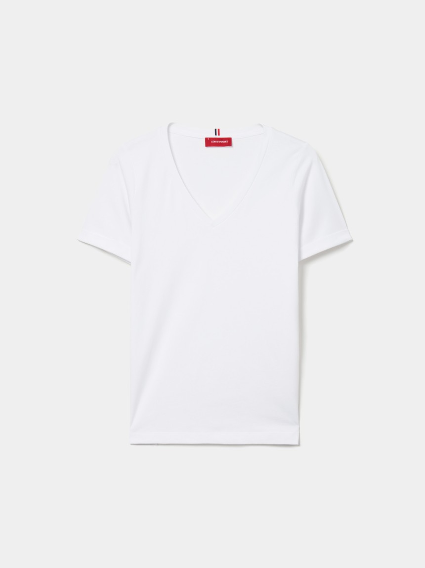 T-shirt decote em V