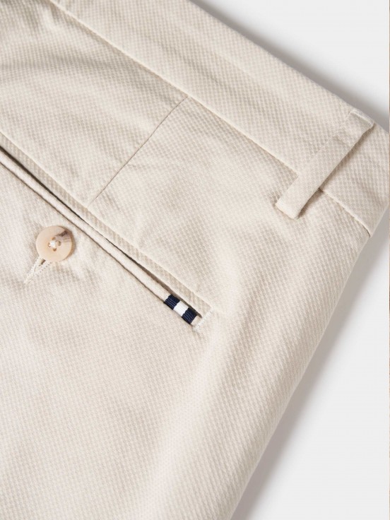 Pantaln chino regular fit