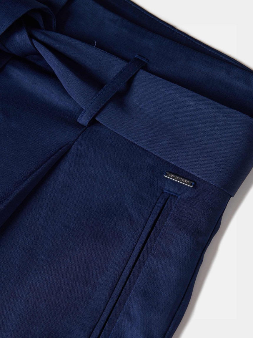 Linen trousers