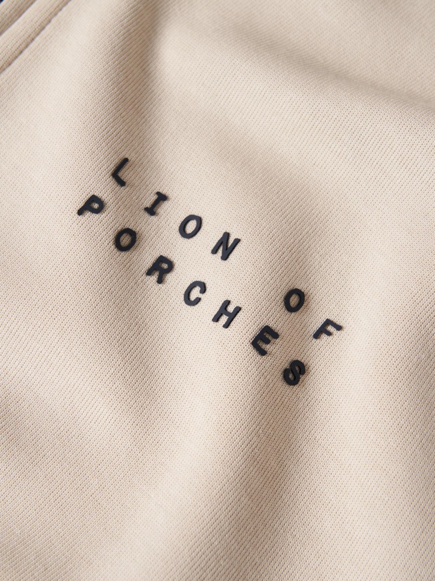 Sweatshirt com capuz