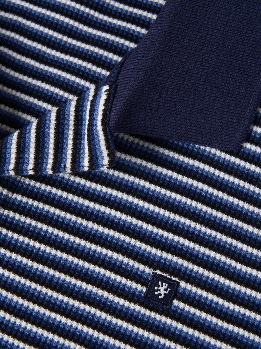 Polo �s riscas