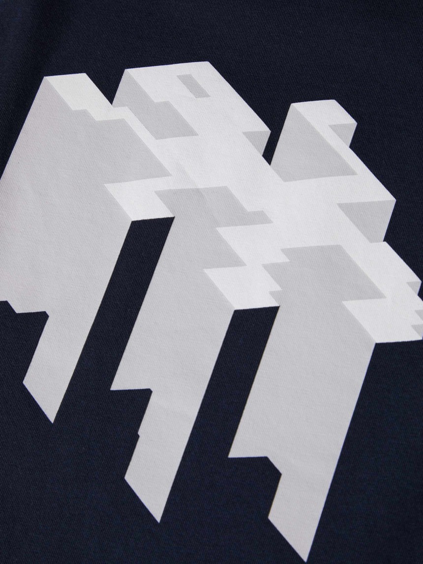 Short-sleeved T-shirt