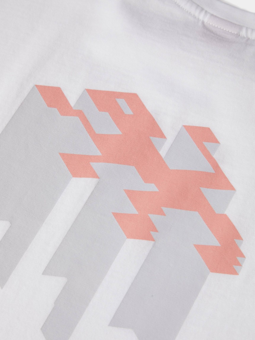 Short-sleeved T-shirt