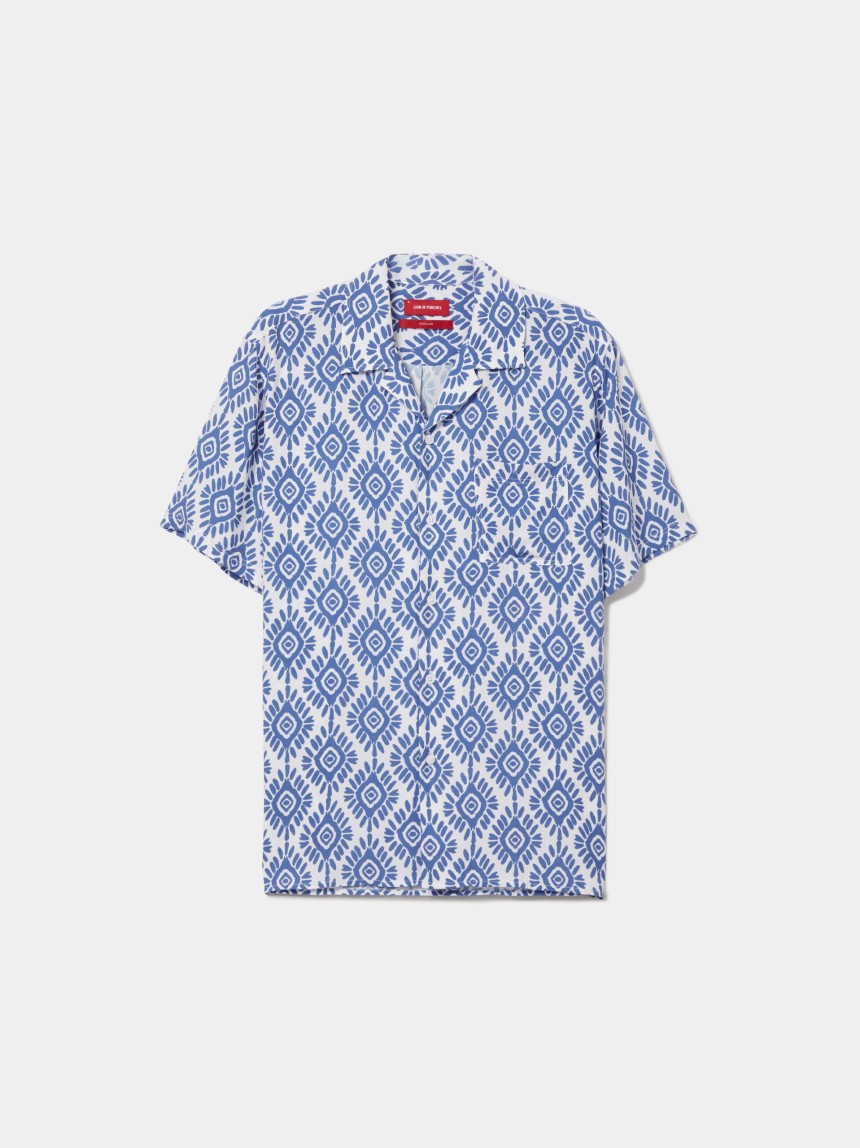 Short-sleeved shirt