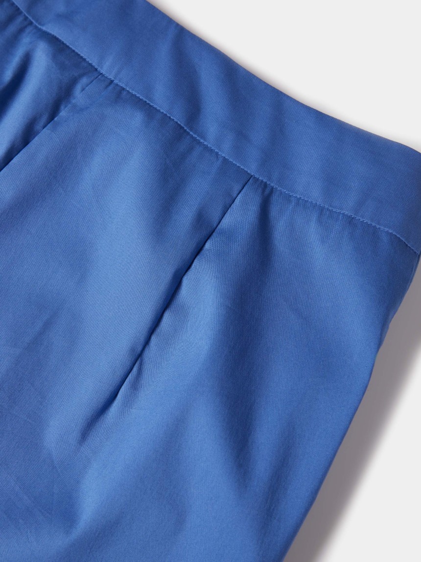 Wide-leg trousers