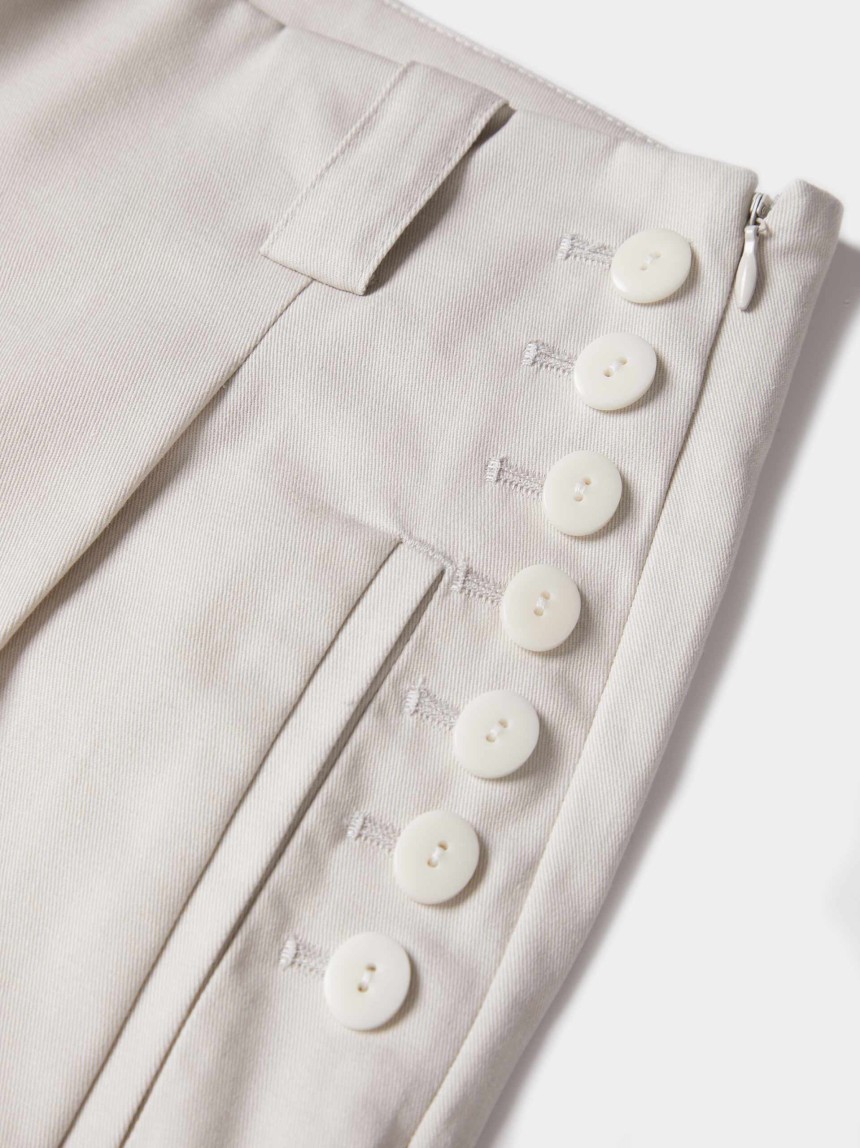 Wide leg trousers
